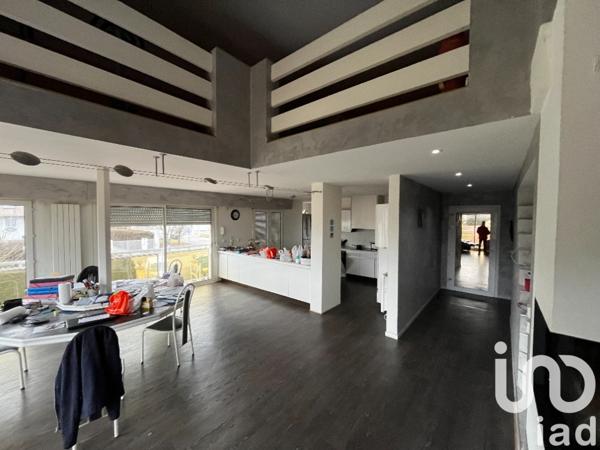 Immeuble à vendre 635 m² Bellignat