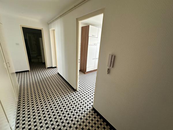 Appartement 2 pièces 66.79 m2