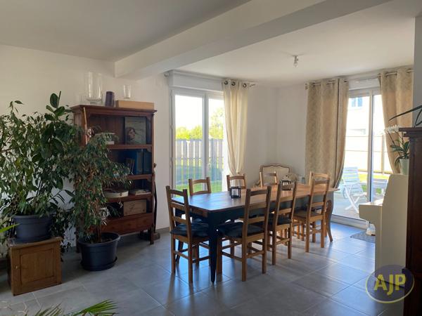 Location maison Nort Sur Erdre : 1 215 € - AJP Immobilier Nort-sur-Erdre