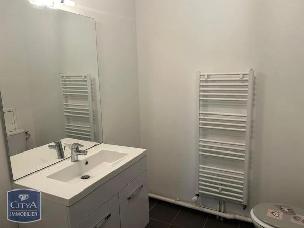 Appartement à louer 2 pièces 42.65m²