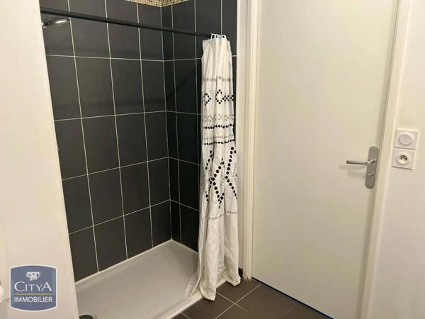 Appartement à louer 2 pièces 42.65m²