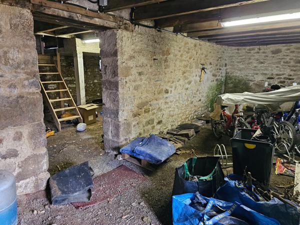 Charmante maison au coeur du bourg de Seglien