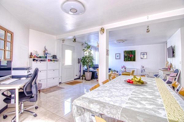 Maison de ville, 6 pièces, hyper centre Notre-Dame, double box intégré