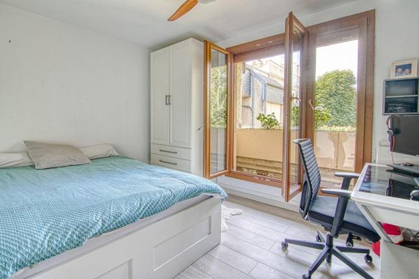 Maison de ville, 6 pièces, hyper centre Notre-Dame, double box intégré