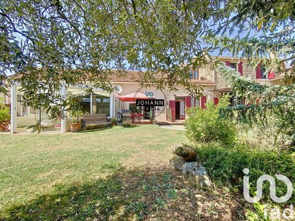 Maison à vendre 9 pièces 222 m² Nyons