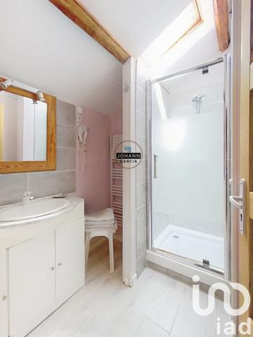 Maison à vendre 9 pièces 222 m² Nyons