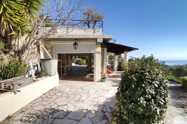 SAINT-AYGULF - Maison piscine vue mer 6 chambres garage