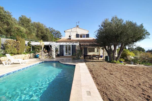 SAINT-AYGULF - Maison piscine vue mer 6 chambres garage