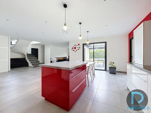 Villa contemporaine 2018 – Bien rare à Châtillon-sur-Chalaronne