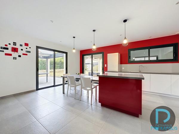 Villa contemporaine 2018 – Bien rare à Châtillon-sur-Chalaronne