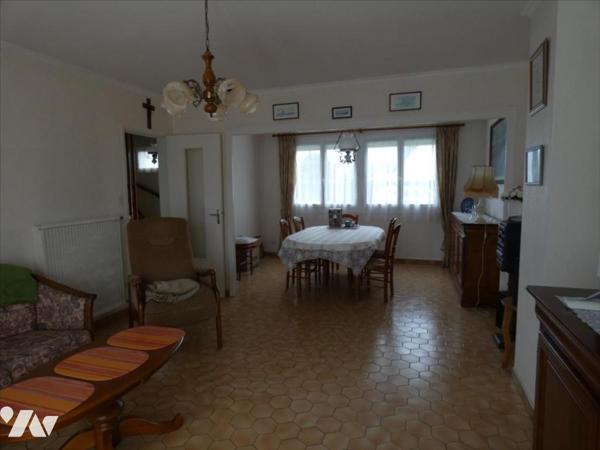 PLOUBALAY Maison 3 chambres