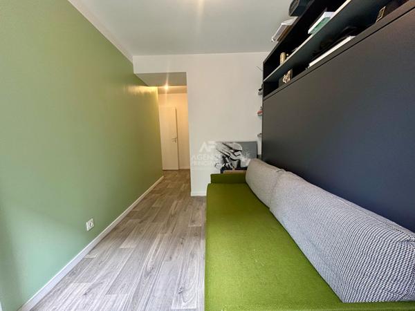 Appartement Poissy 4 pièce(s) 73 m2 €279 000 ** - Référence 8919