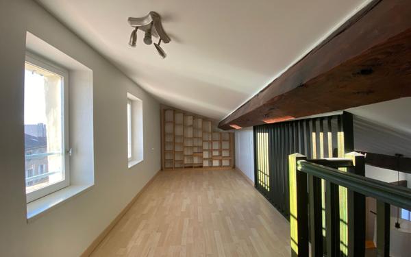 Appartement à louer    1 pièce •  Castres