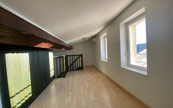 Appartement à louer    1 pièce •  Castres