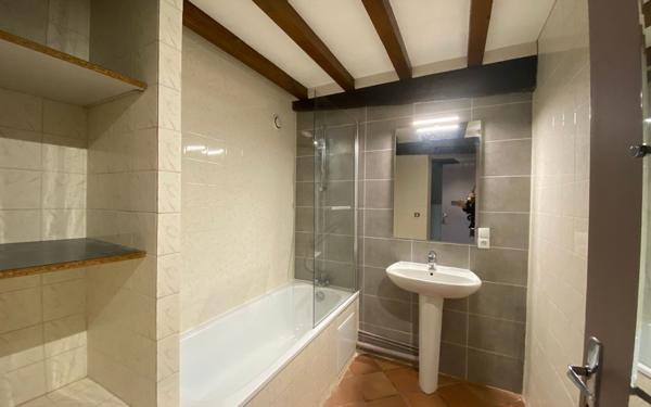 Appartement à louer    1 pièce •  Castres