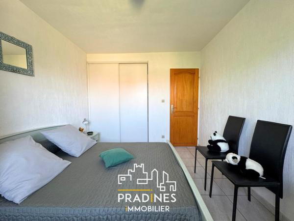 Maison de plain pied avec grand jardin - plateau de Montrond