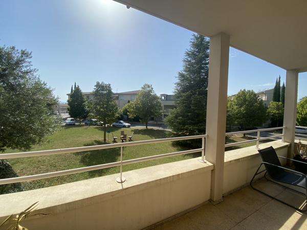 Type 3 avec terrasse et garage