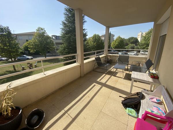 Type 3 avec terrasse et garage