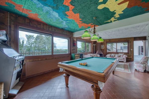 Maison à vendre 8 pièces VESANCY (01)