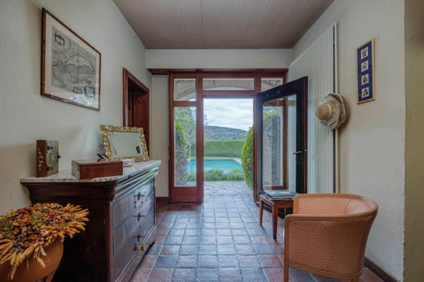 Maison à vendre 8 pièces VESANCY (01)