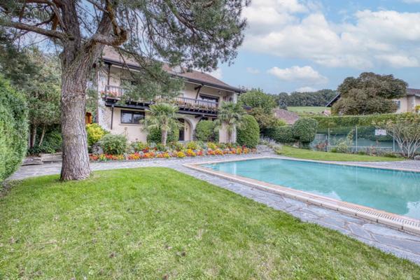 Maison à vendre 8 pièces VESANCY (01)