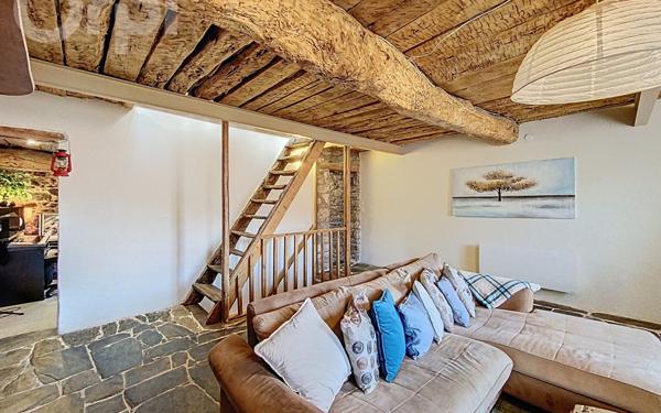 Maison à vendre    5 pièces •  Montauriol