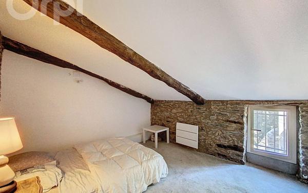 Maison à vendre    5 pièces •  Montauriol