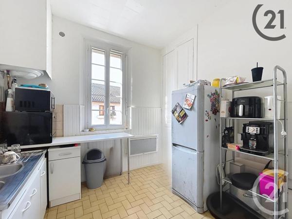 Appartement F2 Bis à vendre  2 pièces - 54,20 m2 SENS - 89