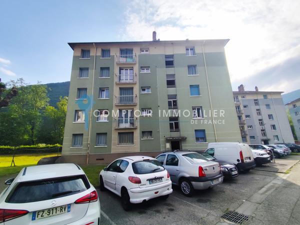 Appartement
                                                                                                                                                                                                                                                                                                                        4 pièce(s)                                                                                                                                                                                                          3 chambre(s)                                                                                                                                                                                                          62  m²