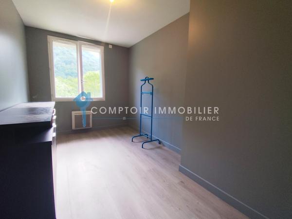 Appartement
                                                                                                                                                                                                                                                                                                                        4 pièce(s)                                                                                                                                                                                                          3 chambre(s)                                                                                                                                                                                                          62  m²