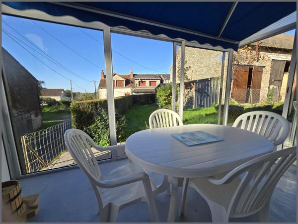 Maison en pierre avec véranda 3 chambres