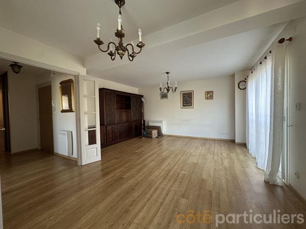 Vente Appartement61,8 m² - 2 Pièces - SAINT AMAND MONTROND (18200)