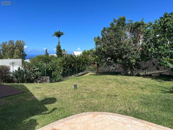 Maison à vendre à La-Montagne à la Réunion (97417), ref : 97405/115