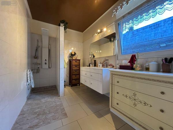 Maison à vendre à La-Montagne à la Réunion (97417), ref : 97405/115