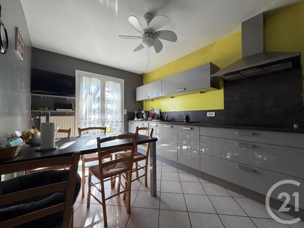 Maison à vendre  5 pièces - 141,83 m2 GUILHERAND GRANGES - 07