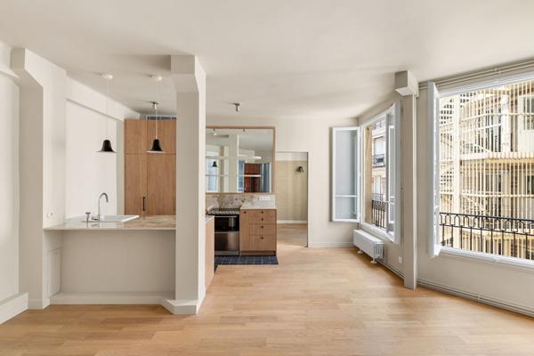 Mabillon/Saint-Germain des Prés - 2 pièces de 39,70 m² - PARIS