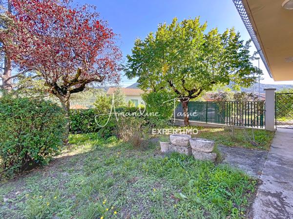 Millau (12100) À vendre – Maison familiale avec jardin, au calme d’une impasse