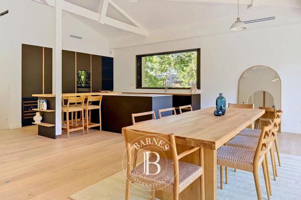 Arcachon, Villa 4 Chambres -  220 m² à vendre