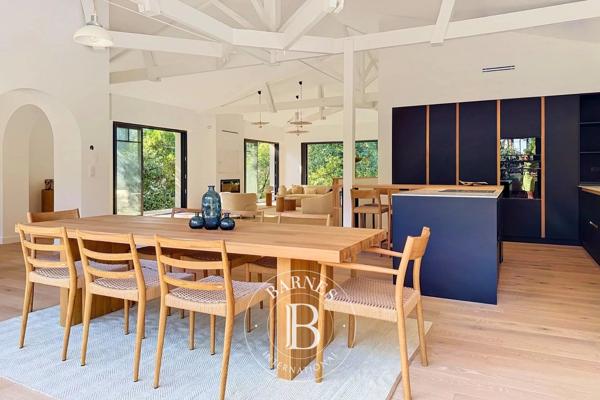 Arcachon, Villa 4 Chambres -  220 m² à vendre