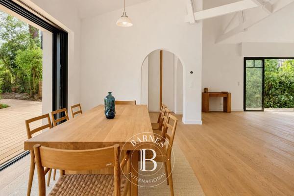 Arcachon, Villa 4 Chambres -  220 m² à vendre