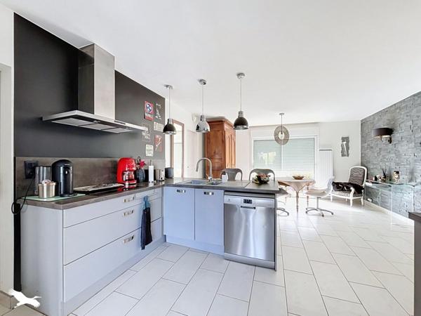Maison à vendre 415 000 € Saint-Mathurin 6 p 151 m² DPE C