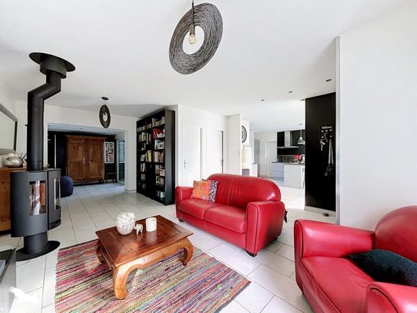 Maison à vendre 415 000 € Saint-Mathurin 6 p 151 m² DPE C