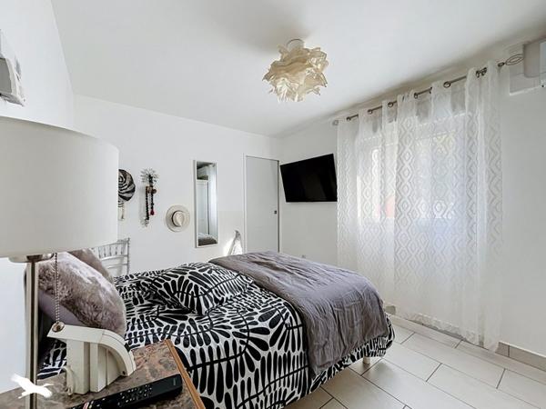 Maison à vendre 415 000 € Saint-Mathurin 6 p 151 m² DPE C