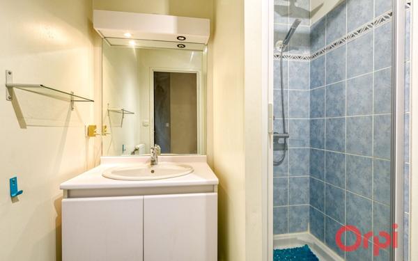 Maison à vendre    5 pièces • 122 m2 Saint-Genis-Laval