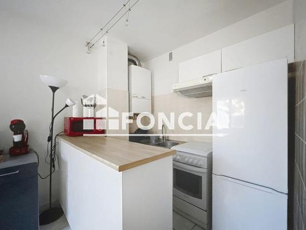 Location Appartement 2 pièces 35.48 m² - 30 RUE DE BELLEVUE Chamalieres 63400