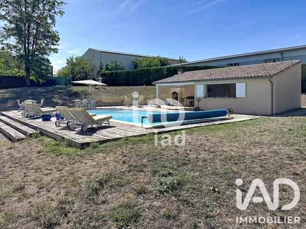 Maison à vendre 5 pièces 177 m² Magnac-sur-Touvre