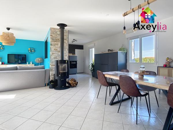 Saint-Jean-Saint-Maurice-sur-Loire (42155) A VENDRE - SAINT-JEAN-SAINT-MAURICE - MAISON DE PLAIN-PIED DE 2007 AVEC TROIS CHAMBRES, GARAGE ET TERRAIN