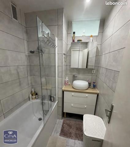 Appartement à vendre 3 pièces 63.8m² Beauvais (60000)