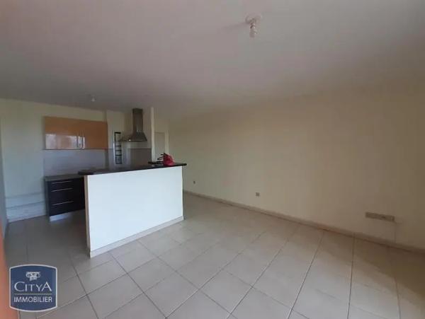 Appartement à louer 3 pièces 57.55m² Saint-Denis (97400)