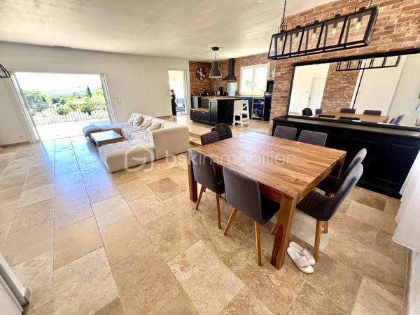 Maison contemporaine de 116,95 m²